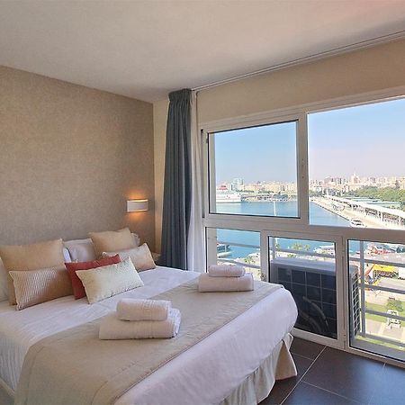 Apartamentos Malagueta Urban Beach مالقة الغرفة الصورة