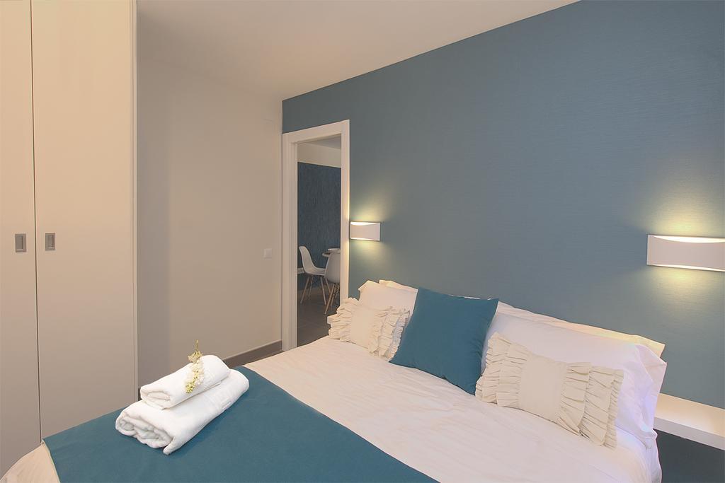 Apartamentos Malagueta Urban Beach مالقة المظهر الخارجي الصورة