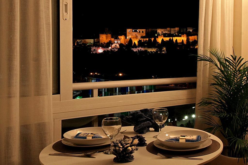Apartamentos Malagueta Urban Beach مالقة المظهر الخارجي الصورة