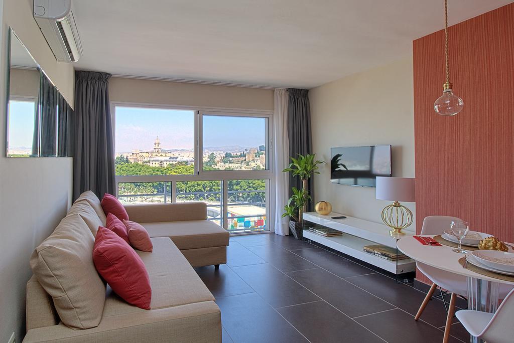 Apartamentos Malagueta Urban Beach مالقة الغرفة الصورة