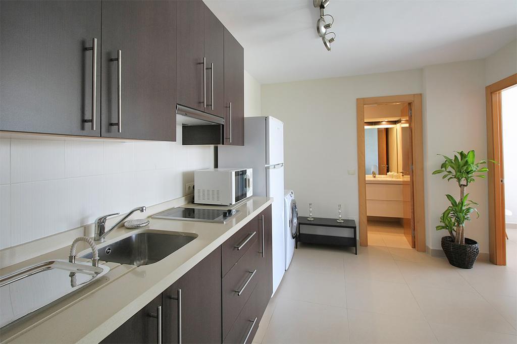 Apartamentos Malagueta Urban Beach مالقة الغرفة الصورة