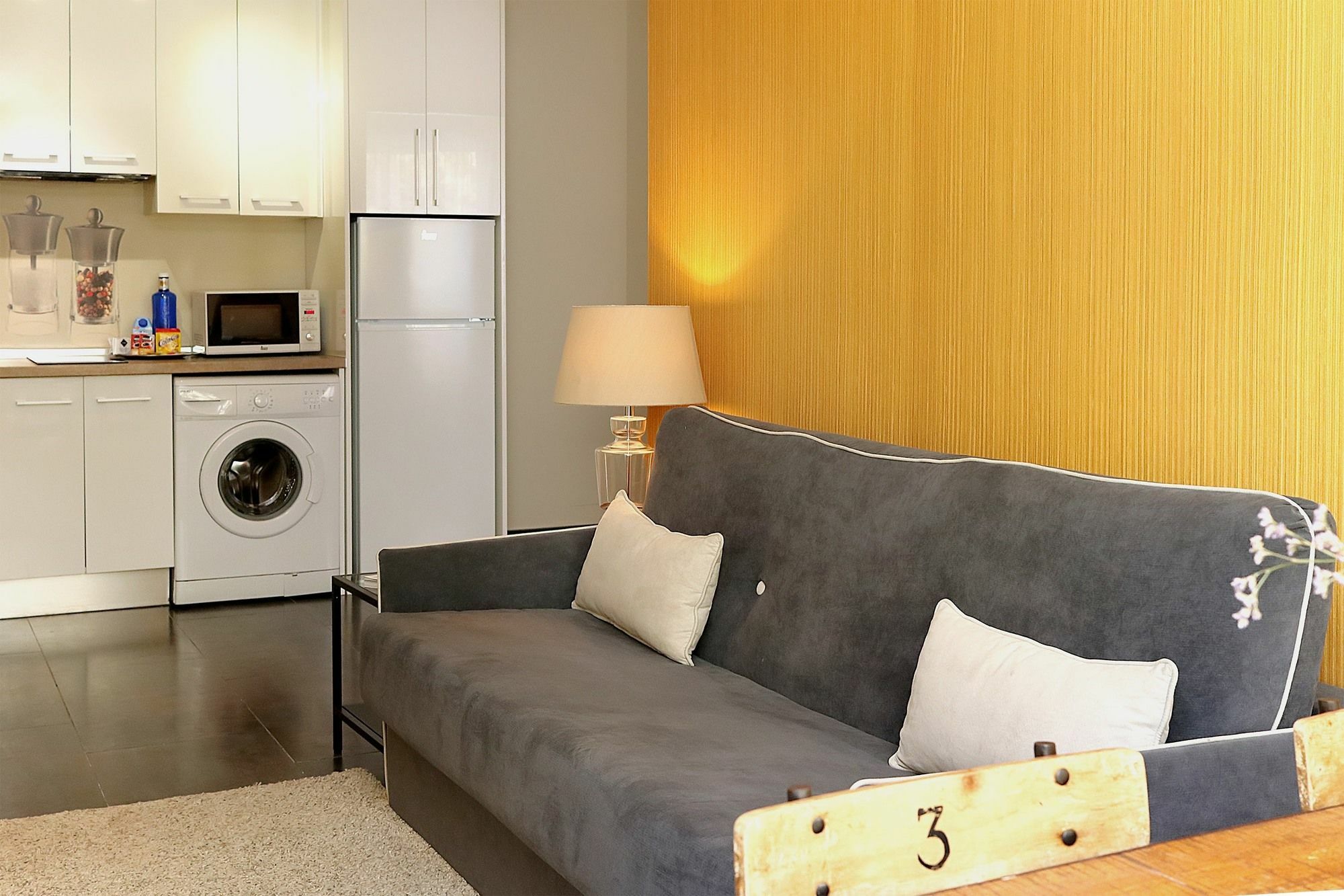 Apartamentos Malagueta Urban Beach مالقة المظهر الخارجي الصورة
